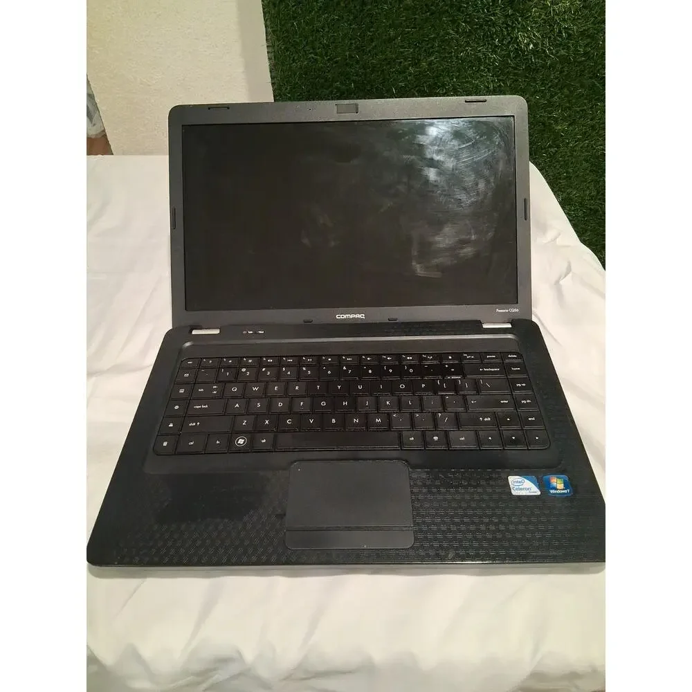 Compaq Presario CQ56 15.6